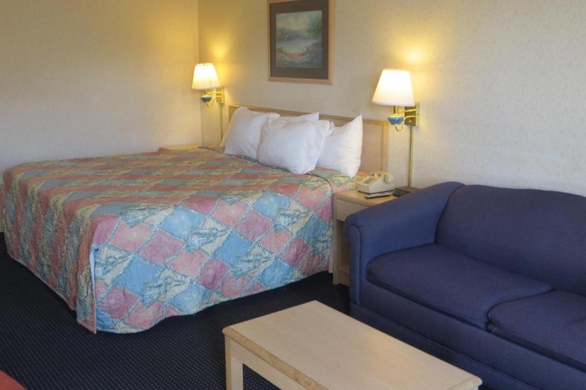 Knights Inn Newport Esterno foto
