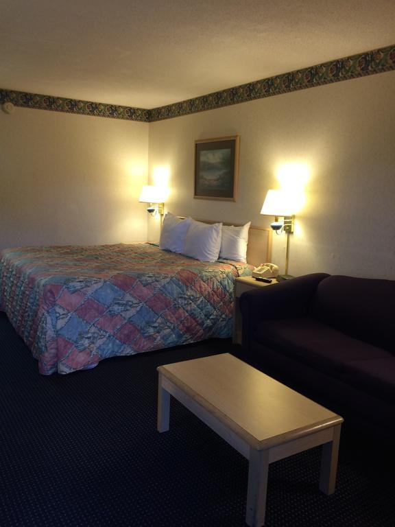 Knights Inn Newport Esterno foto